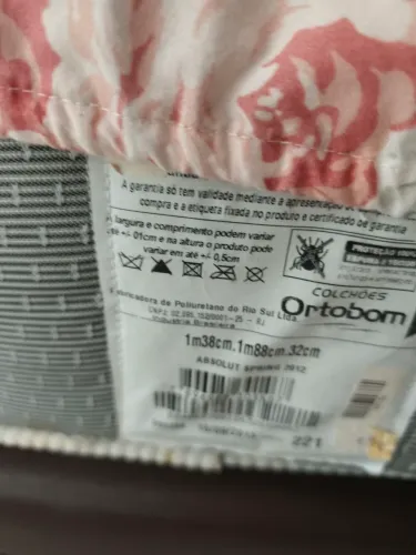 Cama box casal baú, com colchão Ortobom absolute