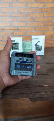 Fone de ouvido sem fio M25