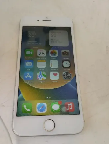 iPhone 8