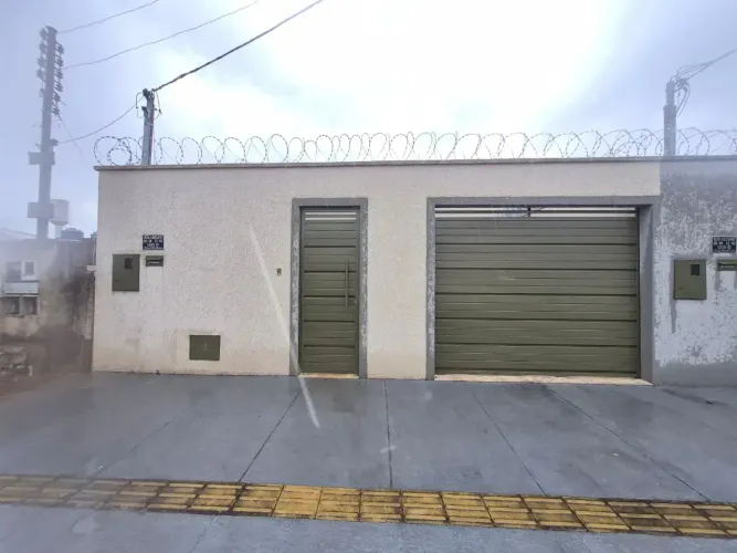 Imóvel para aluguel com 200 metros quadrados com 3 quartos
