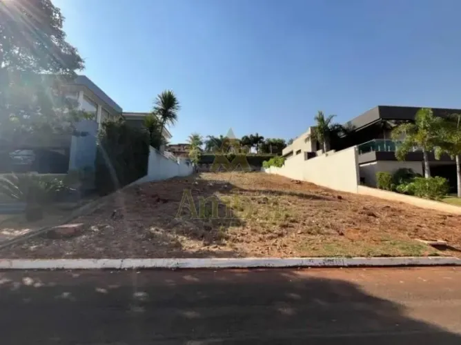 Venda de Terreno / Condomínio na cidade de Ribeirão Preto