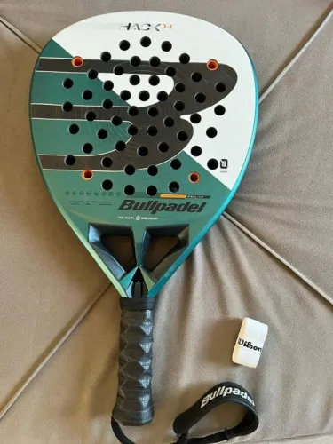 Raquete Padel Bullpadel Hack 04 2025 18k Paquito Navarro