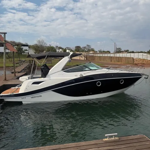 Ventura 300 2015