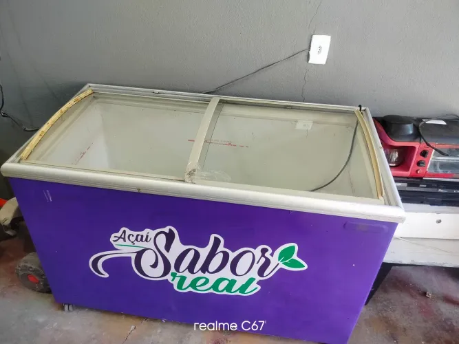Freezer Horizontal 2 tampa de vidro expositor 440L 127v