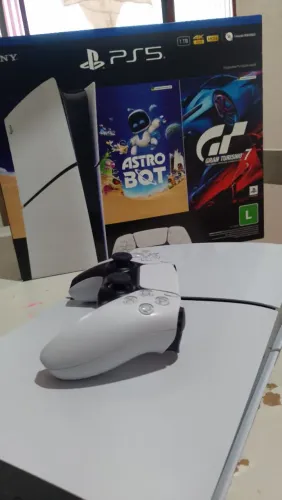 PS5 na caixa 6 meses de uso 