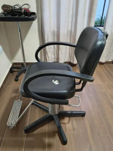 Móveis usados para Salão de beleza 