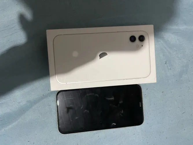 iPhone 11