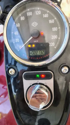 HARLEY-DAVIDSON DYNA FAT BOB (CUSTOM EDITION)