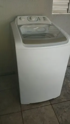 Máquina de lavar Electrolux 10kg funcionando perfeitamente