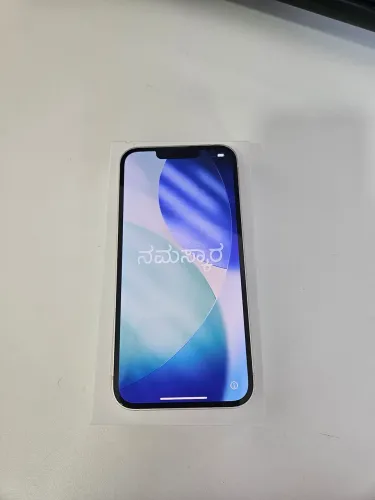 Iphone 13 256 GB - R$2.100,00