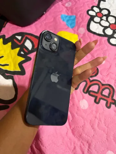 Vendo IPhone 13 Azul escuro 128 gb bateria saúde 70% , não faço trocas apenas venda !