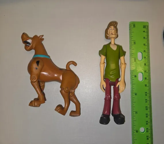 Bonecos Scooby doo e Salsicha Novos