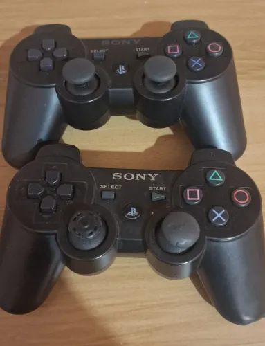2 controles ps3 com defeito