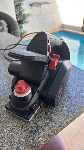 Plaina Elétrica Skil 1555 550W