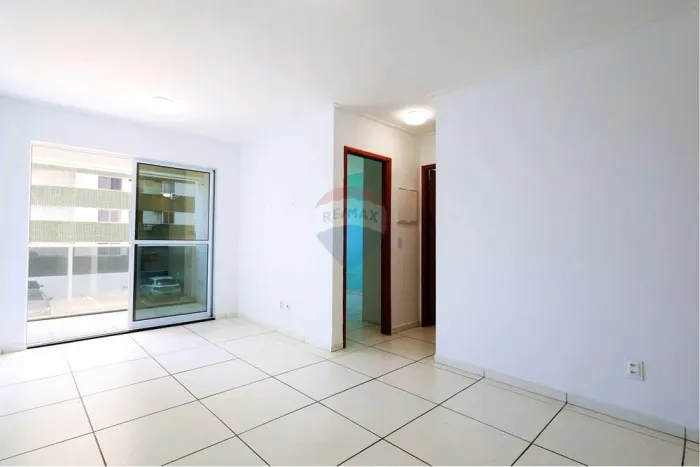 Apartamento de 60m com 2 quartos, sendo 1 suíte, varanda e cozinha. 1 Vaga de garage, laze