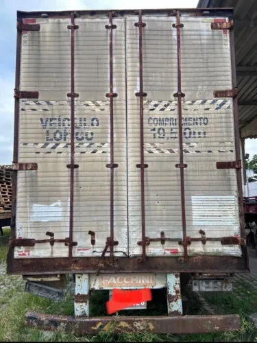 2 unidades - Carreta Baú 28 pallets total 103m3