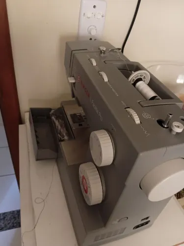 Máquina de costura