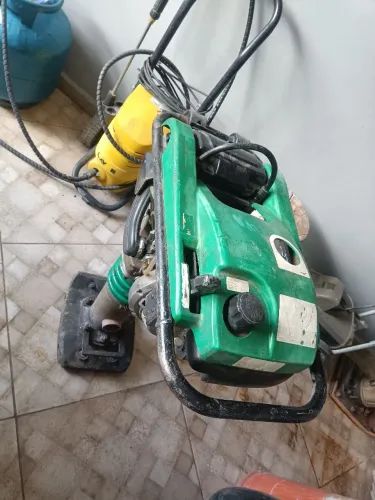 Compactador de solo 