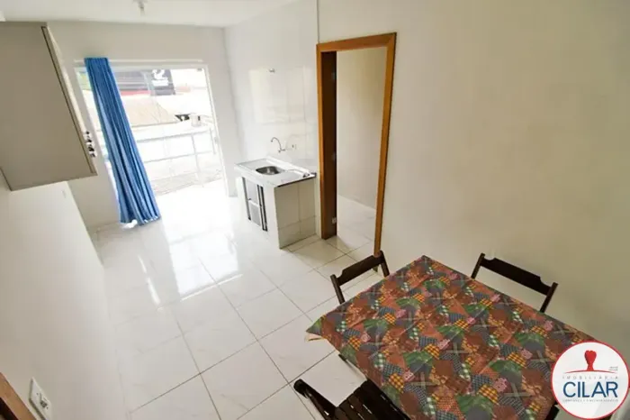 Imobiliária Cilar Aluga Kitnete no Capão Raso com 26m², Ref. 00544.005 - CILAR