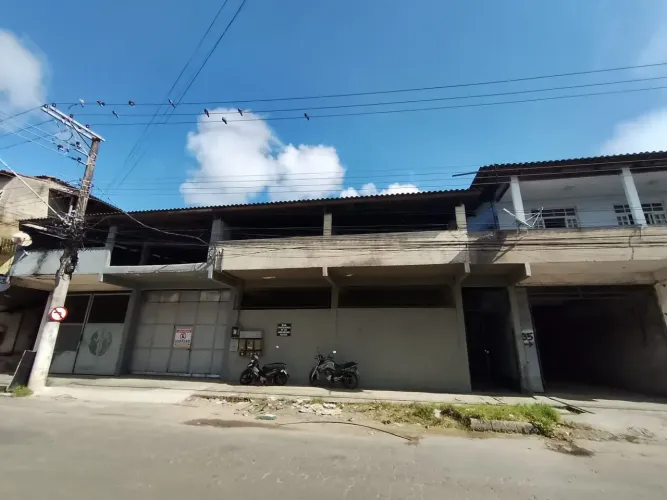 Imóvel para aluguel possui 300 metros quadrados em Jardim Marilândia - Vila Velha - ES