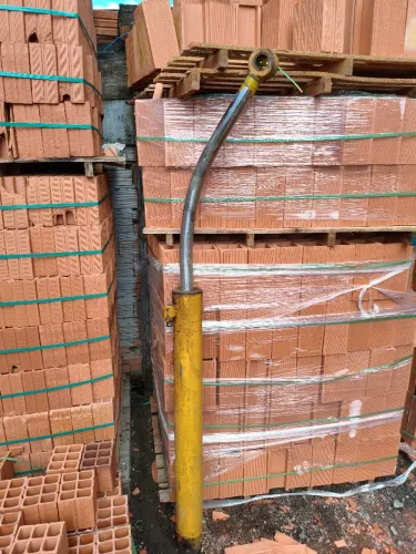 Pistão retroescavadeira case 580H