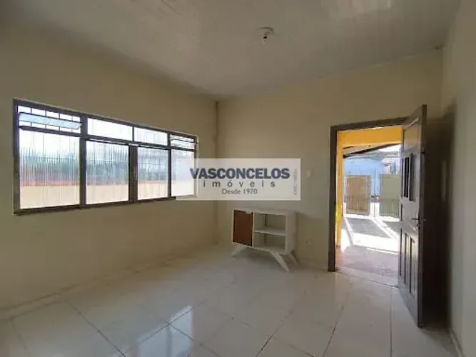 Casa com 2 dormitórios para alugar, 50 m² por R$ 1.600,00 - Vila Maria - São José dos Camp