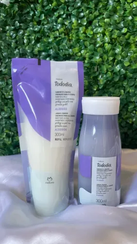 Kit sabonete líquido corporal pote regular + refil