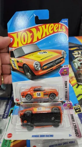 Carrinhos TH Hotwheels chame no chat