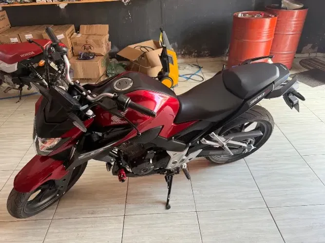 Cb Twister 300f 2025 ABS 4.666 km EXTRA