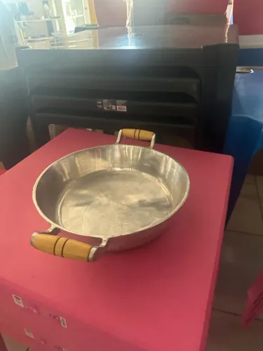 Frigideiras de alumínio batido
