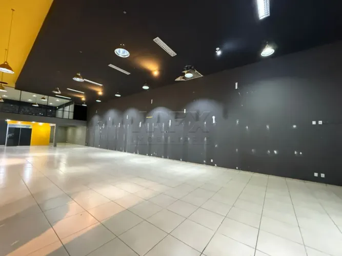 Prédio comercial - Vila Aviação
