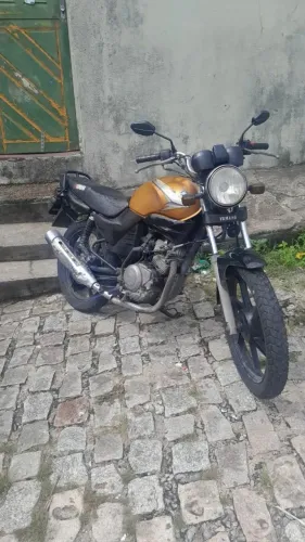 Yamaha YBR 125 2008, Vendo ou troco.