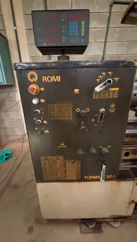 Torno Romi Tormax 30A
