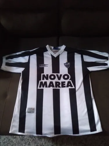 Camisa Atlético Mineiro Original Umbro temporada 2002/2003 #10 tamanho GG impecável