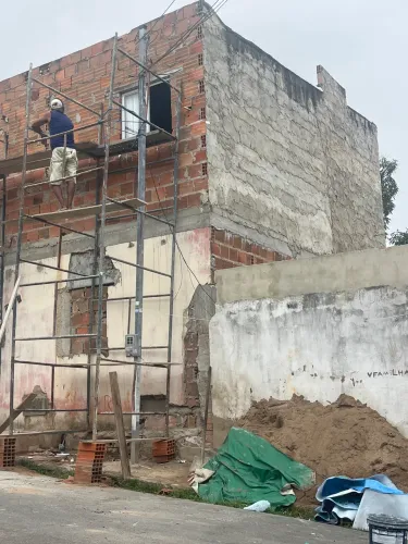 Vendo poste galvanizado