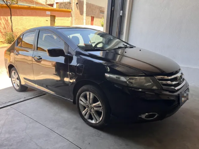 Honda City Sedan LX 1.5 Flex 16V 4P Mec. 2013