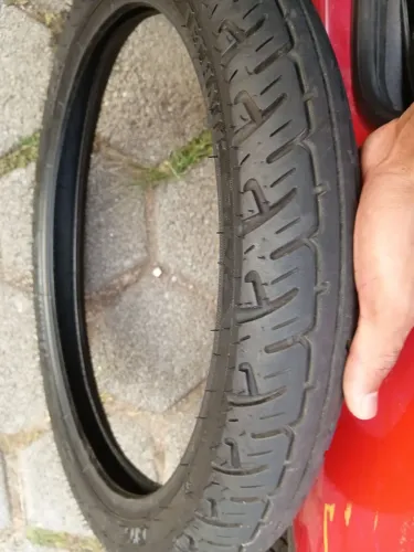 Pneus usados em bom estado aro 18