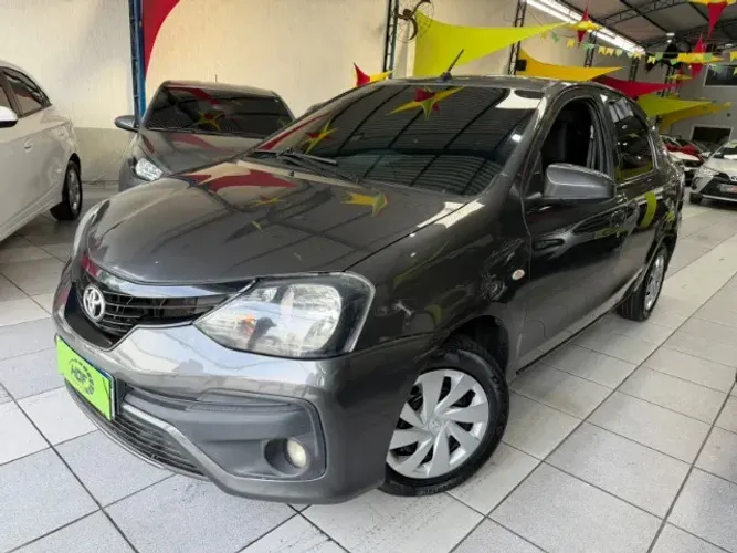 Toyota Etios X Sedan 1.5 Flex 16V 4P Mec. 2021