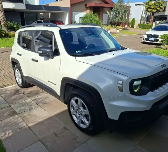 Jeep Renegade Sport T270 1.3 TB 4X2 Flex Aut. 2023