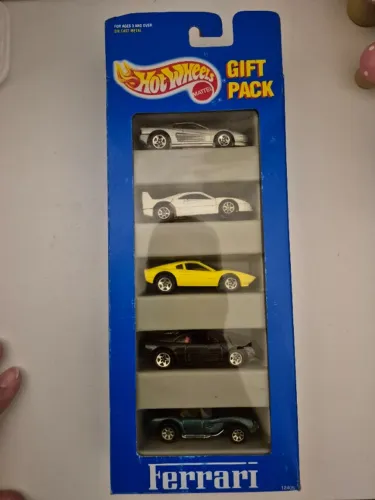 Hot wheels pack de 5 ferraris de 1993