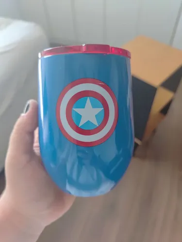 Copo térmico capitão america