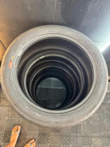 Pirelli 245/645 (40) R18 Slick 
