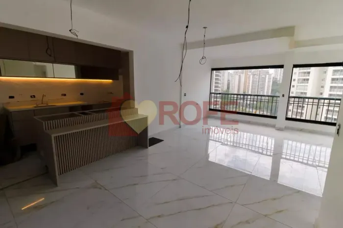 Apartamento Novo com Vista para a Piscina à Venda na Vila Andrade | 82 m², 2 Suítes e 2 Va