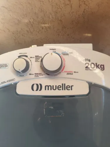 Tanquinho de 20 kg da marca MUELLER