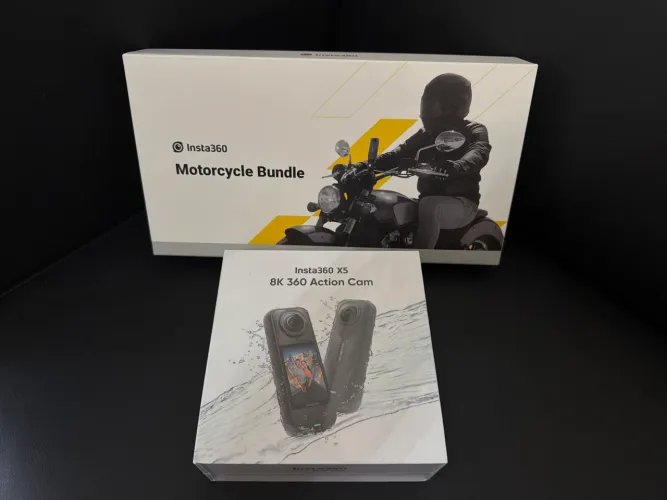 Câmera Insta 360 X5 c/ Kit Motocicleta 