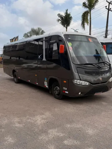 Microônibus Marcopolo 