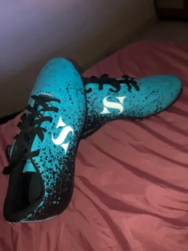 Vendo chuteira Skechers SKX Nova!