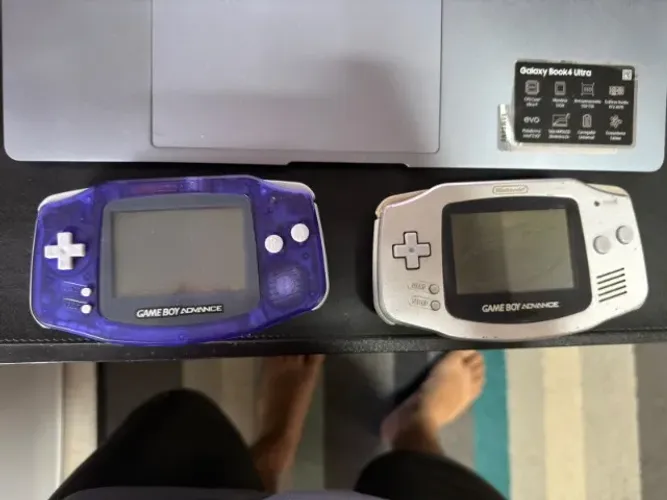 GBA Azul e GBA Cinza