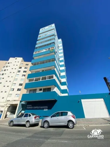Apartamento mobiliado com 2 quartos no Centro de Barra Velha com elevador e suíte