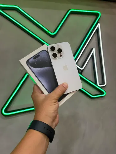 iPhone 15 pro com garantia pronta entrega / venha para melhor loja 